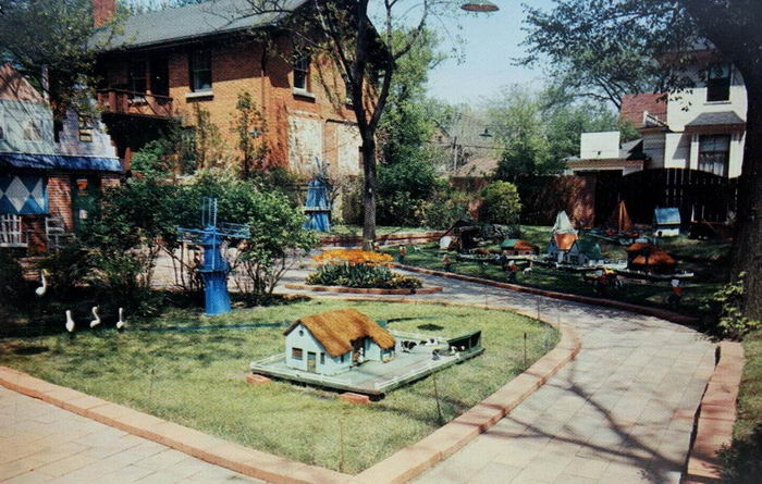 Little Netherlands - Old Postcard Of Little Netherlands (newer photo)